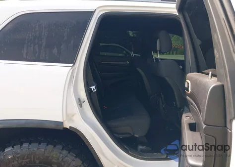 2014 Jeep Grand Cherokee Laredo from USA, damaged, VIN 1C4RJFAG4EC177742